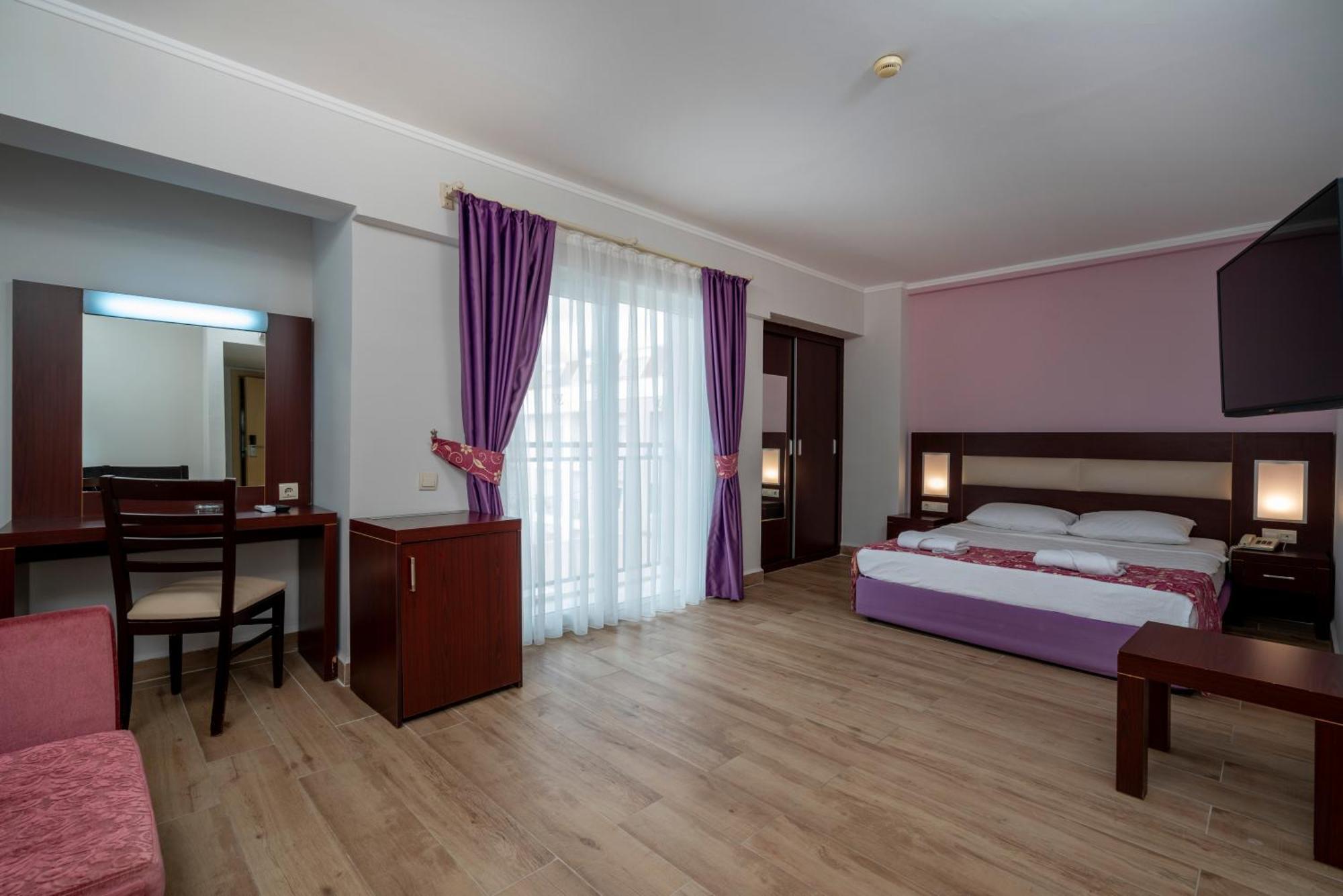 White Lilyum Hotel Antalya Kültér fotó