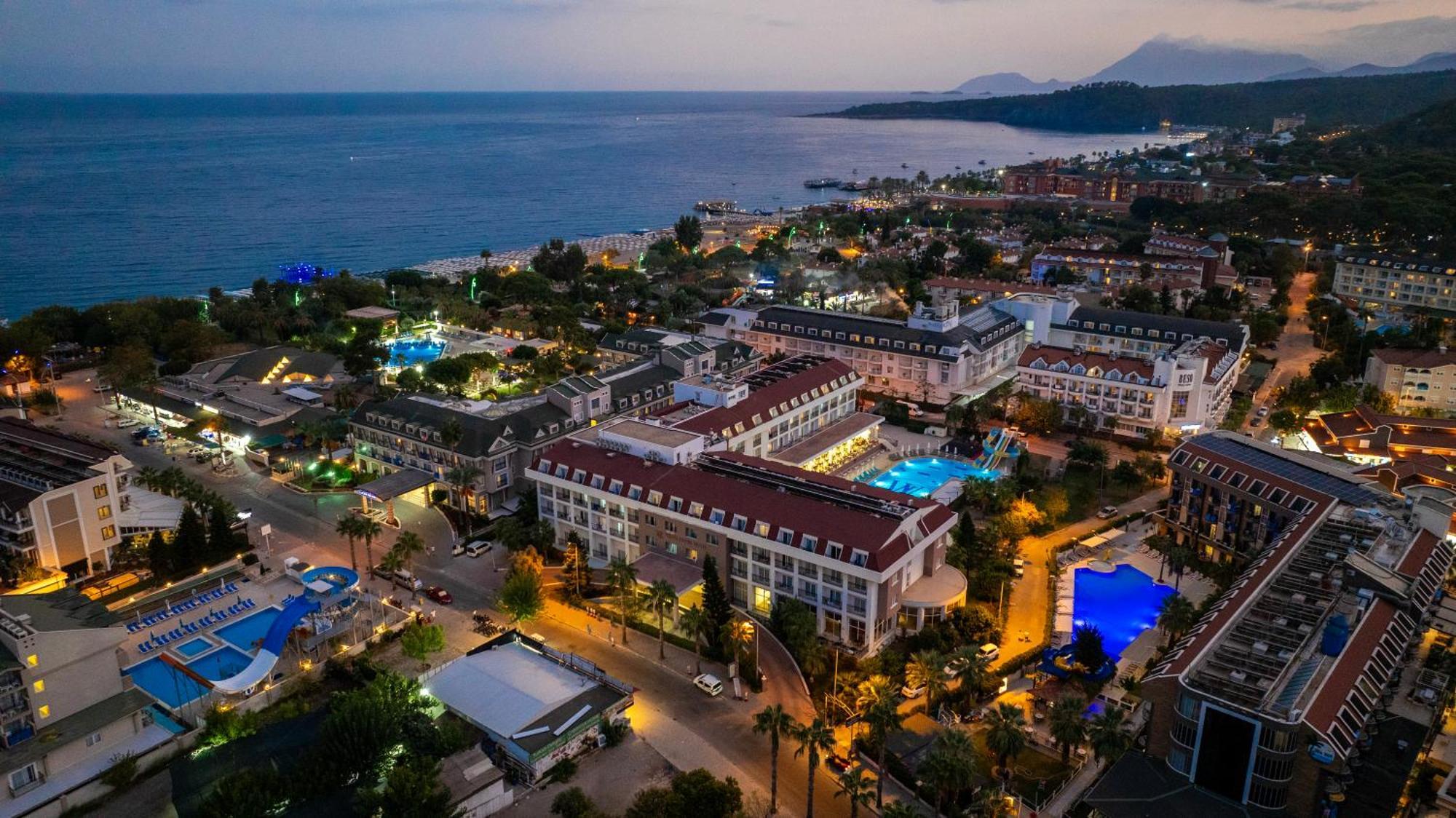 White Lilyum Hotel Antalya Kültér fotó